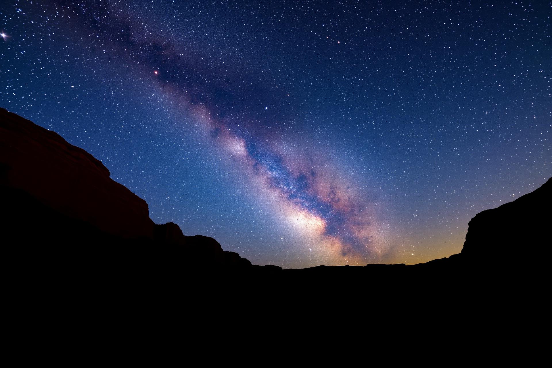 Milky Way over Kimberley gorge